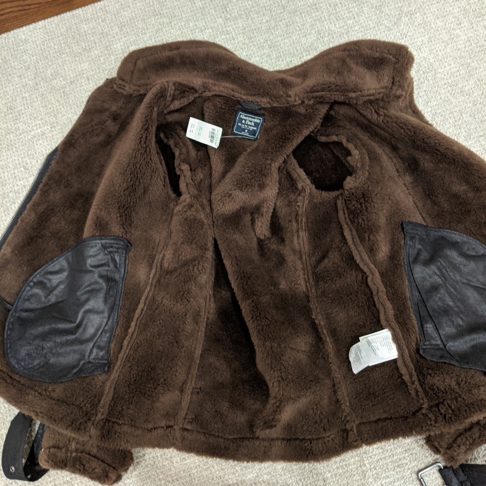 Jacket - Picture 5 of 10